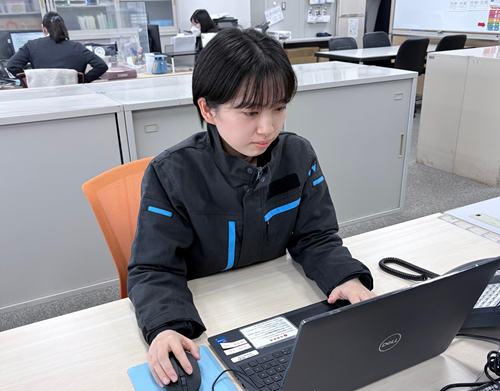 仕事中のYさん